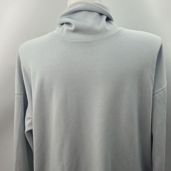 Nike women’s maternity cowl neck training pullover with pockets - Picture 5 of 6